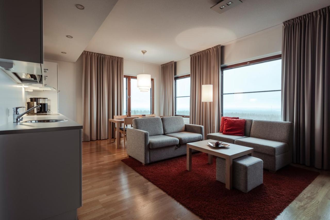 Lapland Hotels Saaga อุลลาสยาร์วิ ภายนอก รูปภาพ