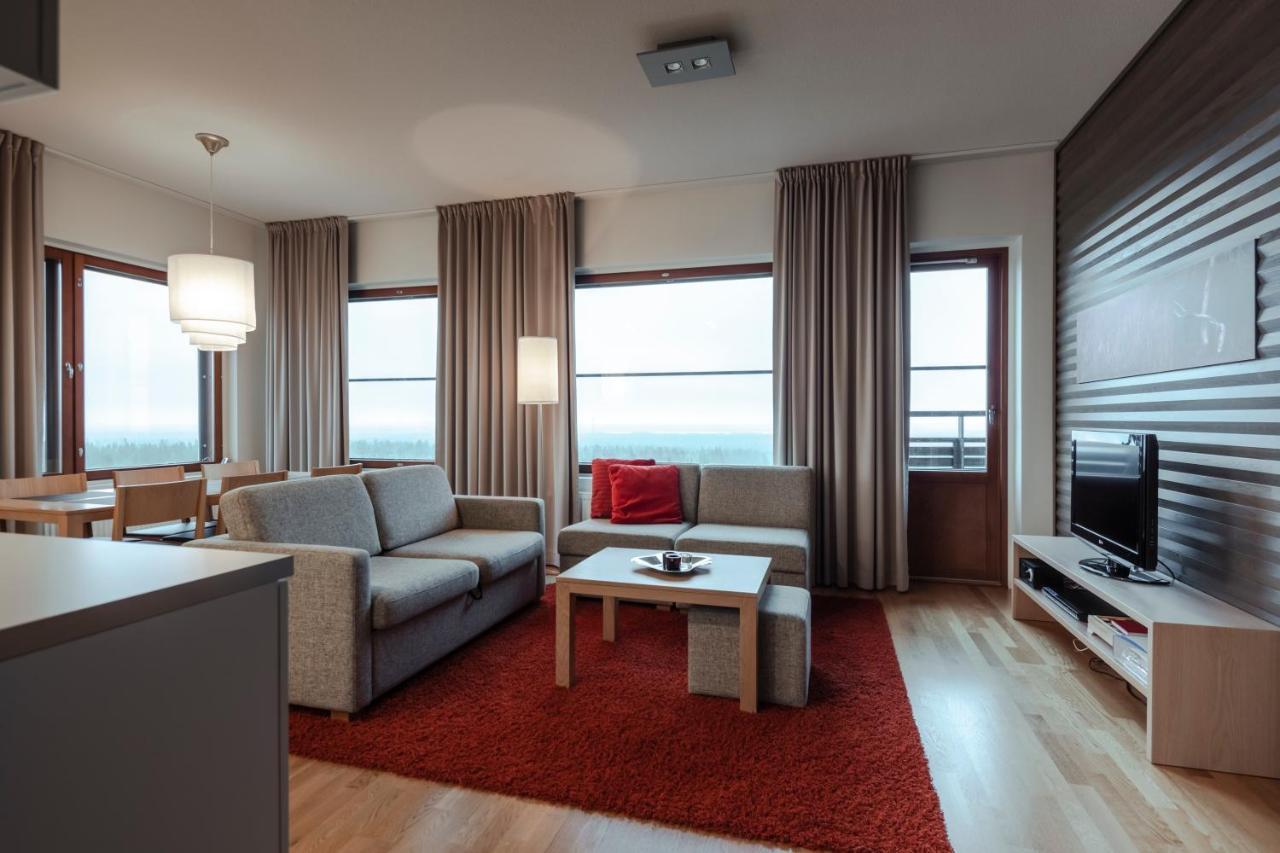 Lapland Hotels Saaga อุลลาสยาร์วิ ภายนอก รูปภาพ