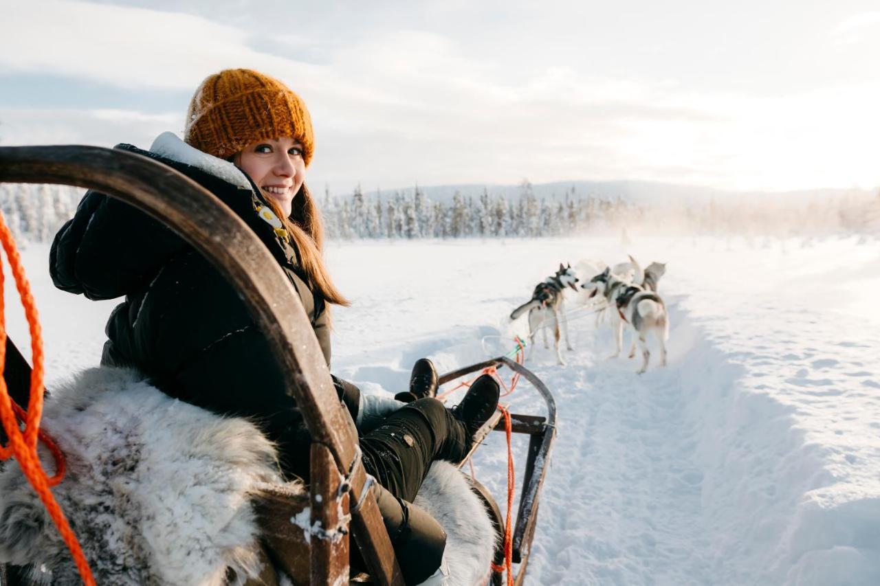 Lapland Hotels Saaga อุลลาสยาร์วิ ภายนอก รูปภาพ