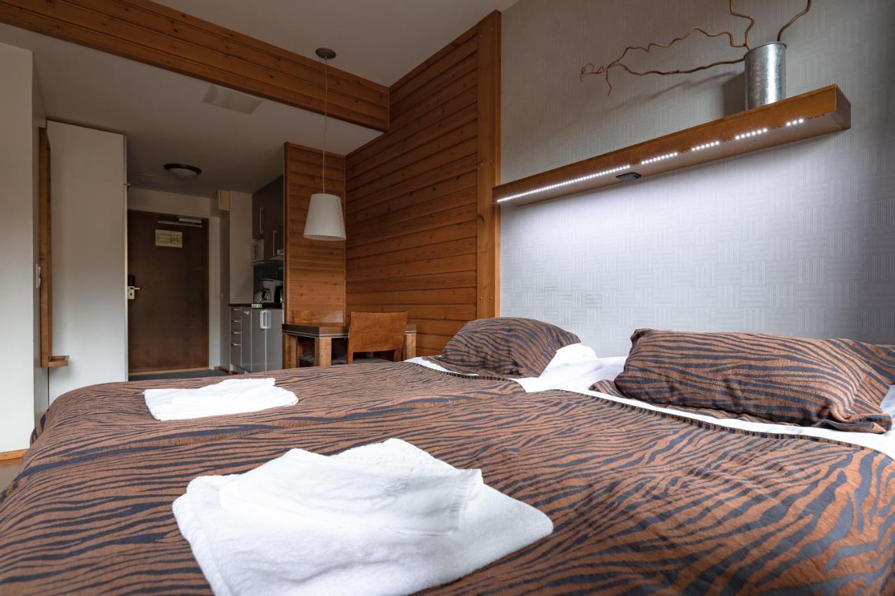 Lapland Hotels Saaga อุลลาสยาร์วิ ภายนอก รูปภาพ