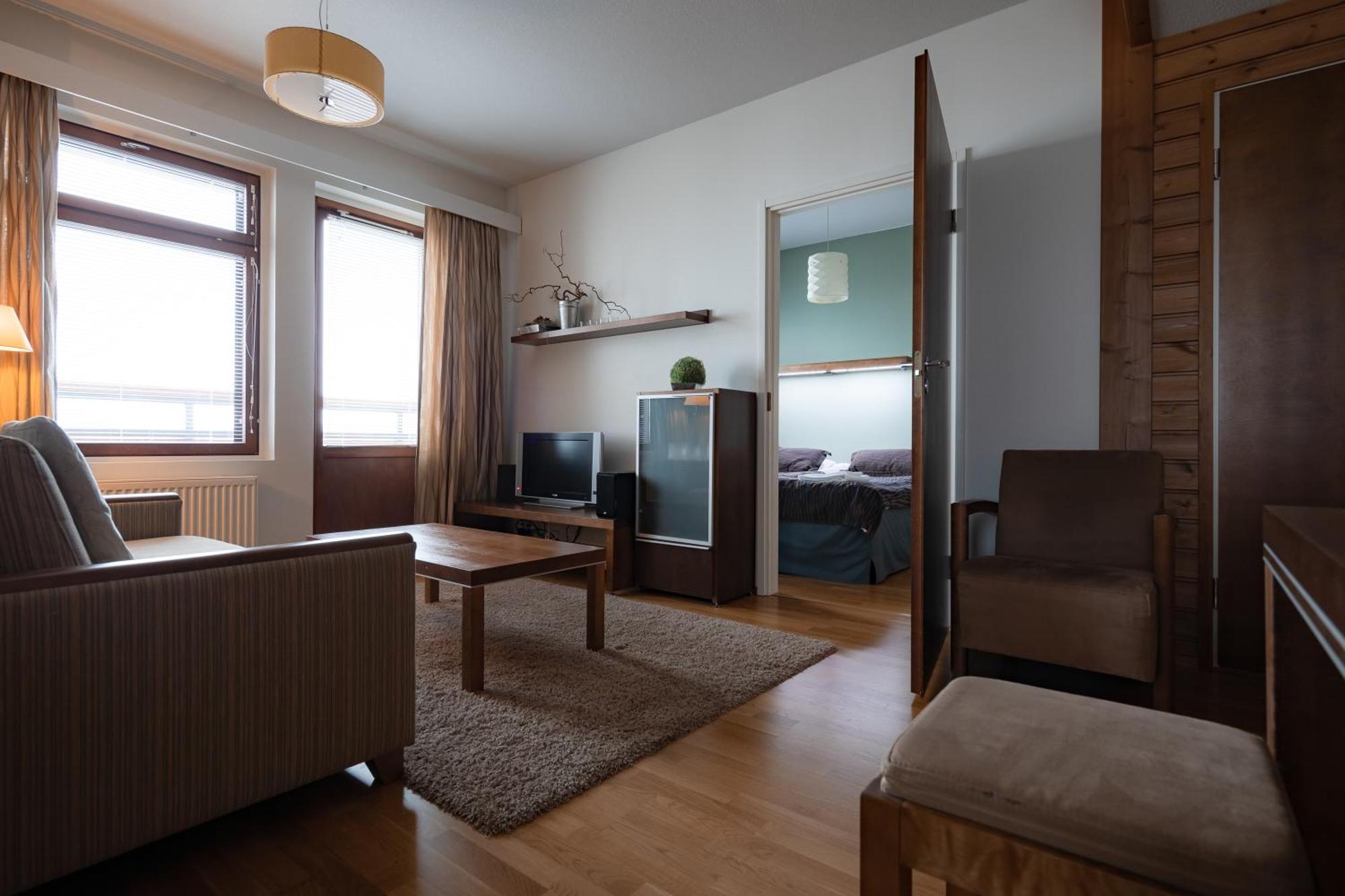 Lapland Hotels Saaga อุลลาสยาร์วิ ภายนอก รูปภาพ