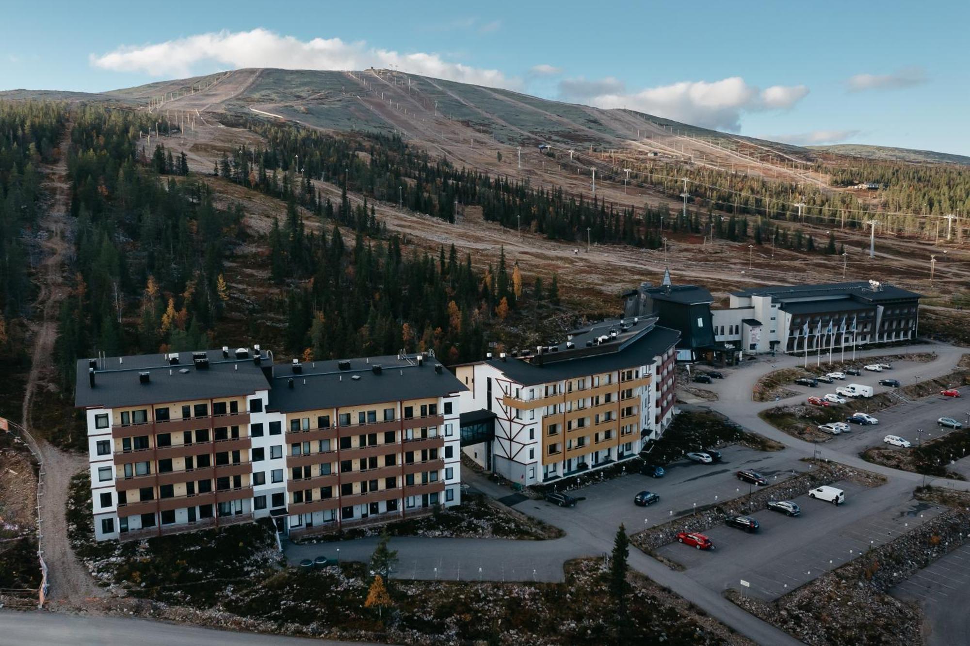 Lapland Hotels Saaga อุลลาสยาร์วิ ภายนอก รูปภาพ