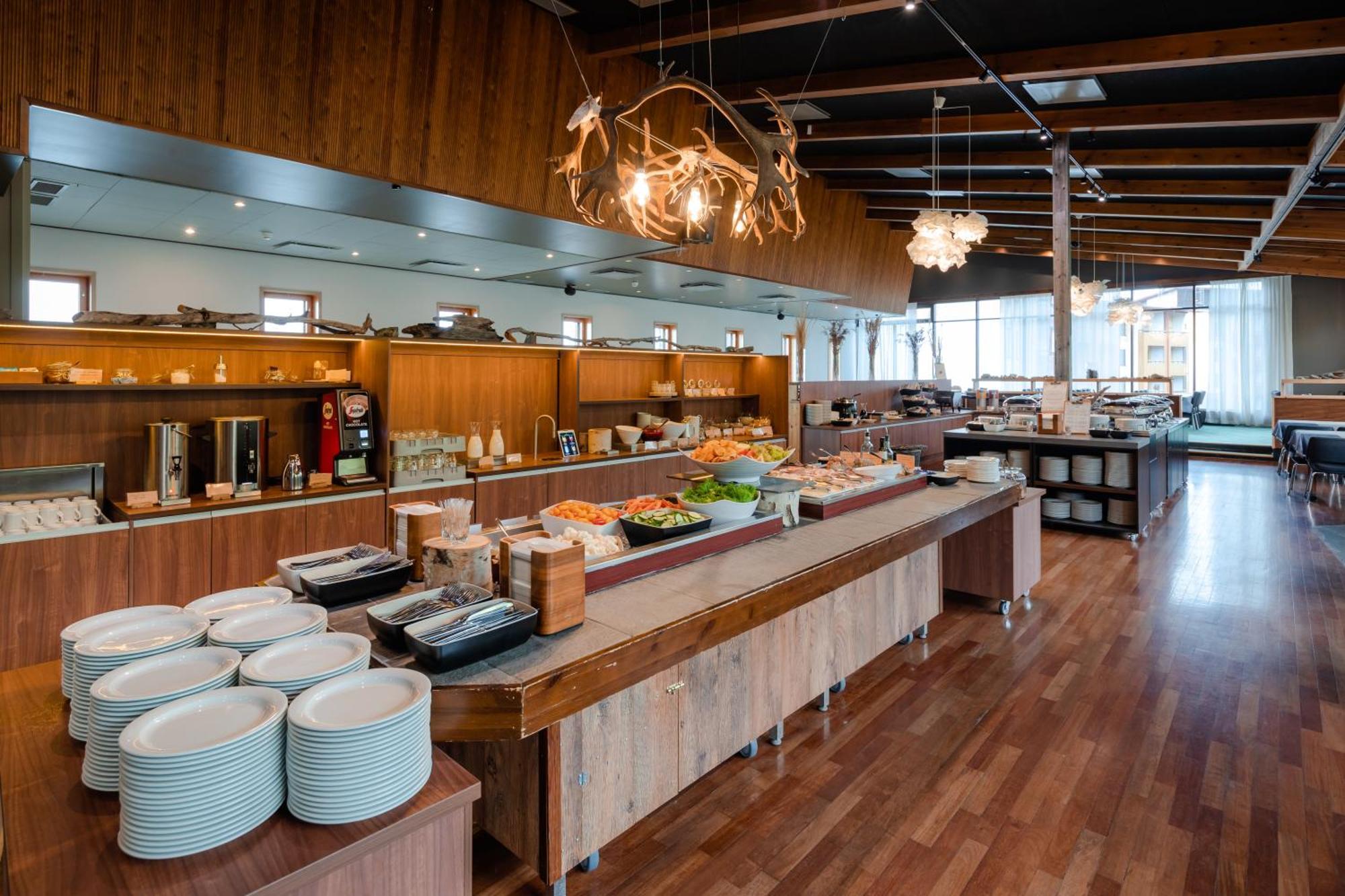 Lapland Hotels Saaga อุลลาสยาร์วิ ภายนอก รูปภาพ