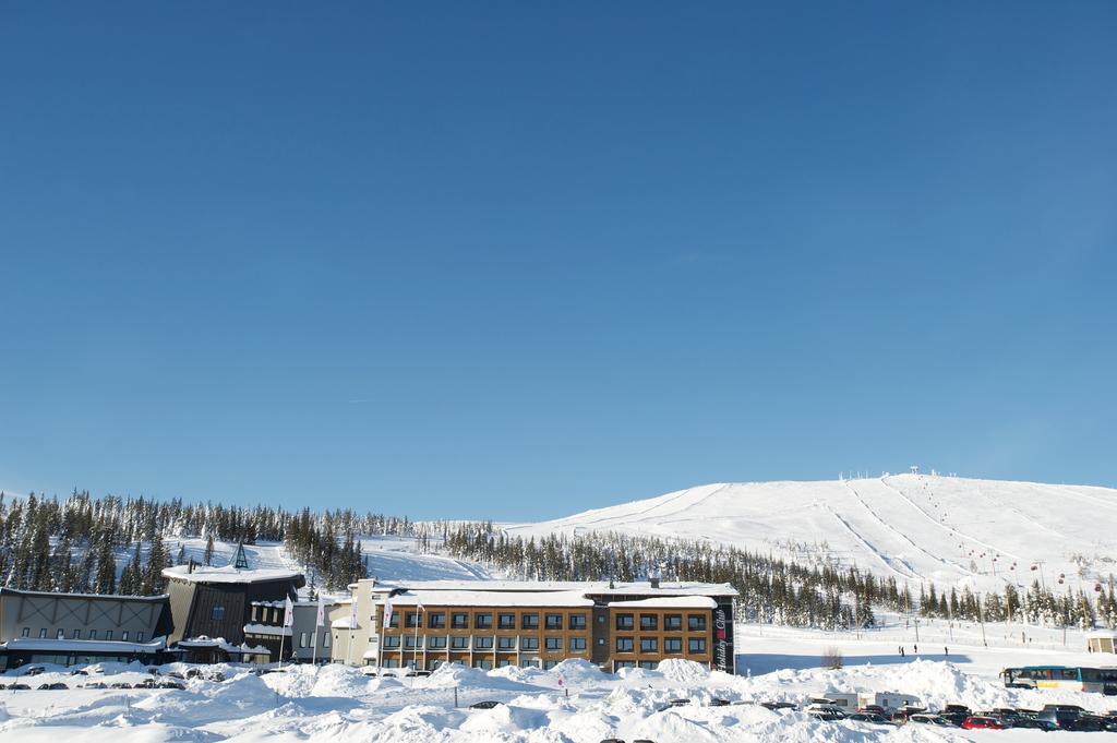 Lapland Hotels Saaga อุลลาสยาร์วิ ภายนอก รูปภาพ