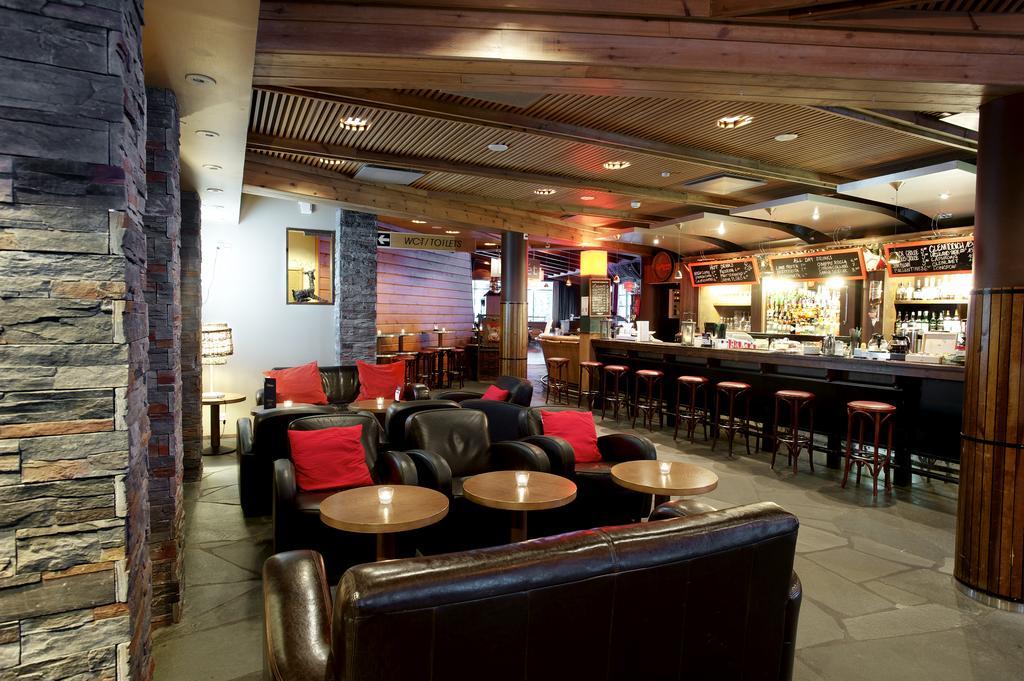 Lapland Hotels Saaga อุลลาสยาร์วิ ภายนอก รูปภาพ